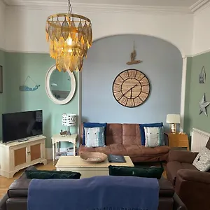 beach-house-lytham-st-annes.hotelsin-chester.com/